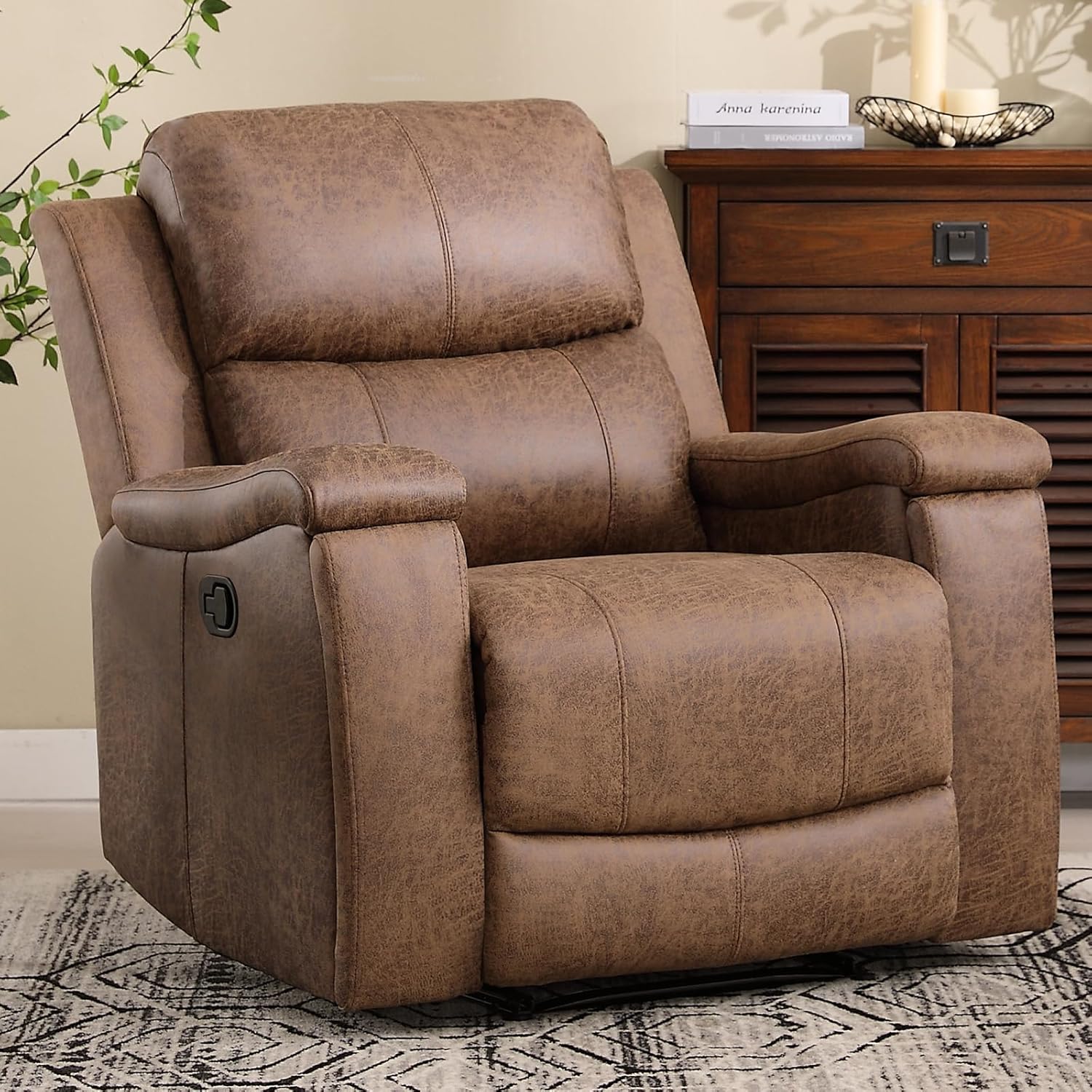 Leather Recliner—Classic Traditional Manual Recliner